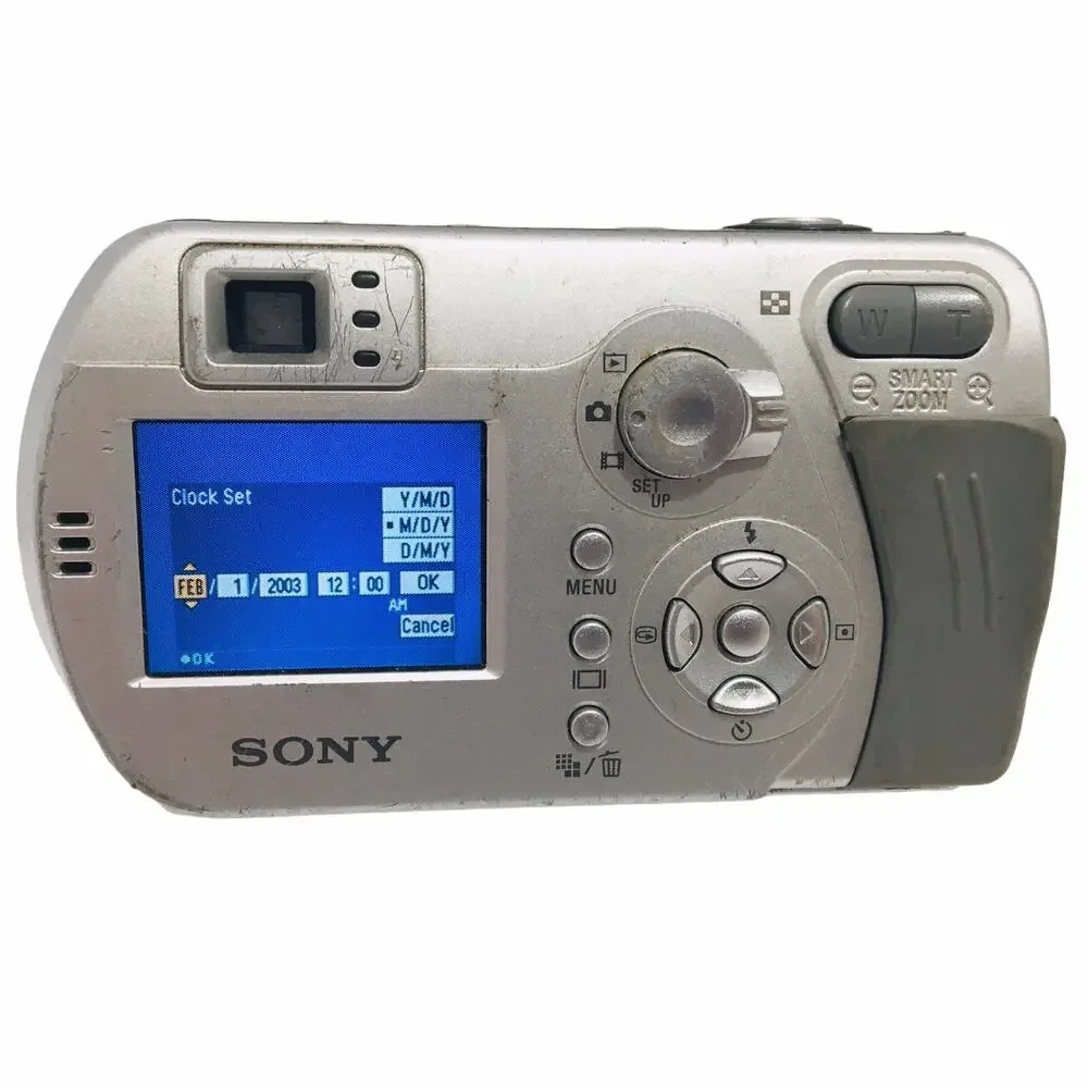 Sony Digital Camera Cybershot 3.2 Mega pixels Working No Charger